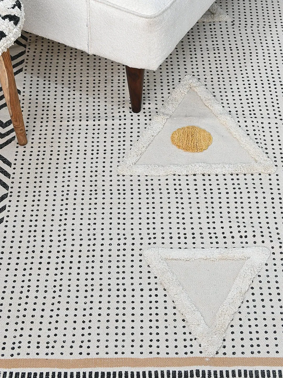 ADEOLA - BLOCK PRINTED RUG