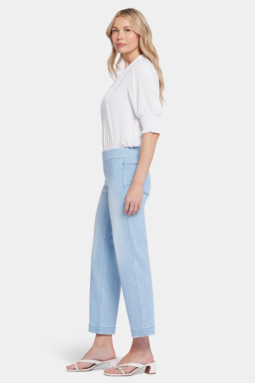 Bailey Relaxed Straight Ankle Pull-On Jeans - Santorini