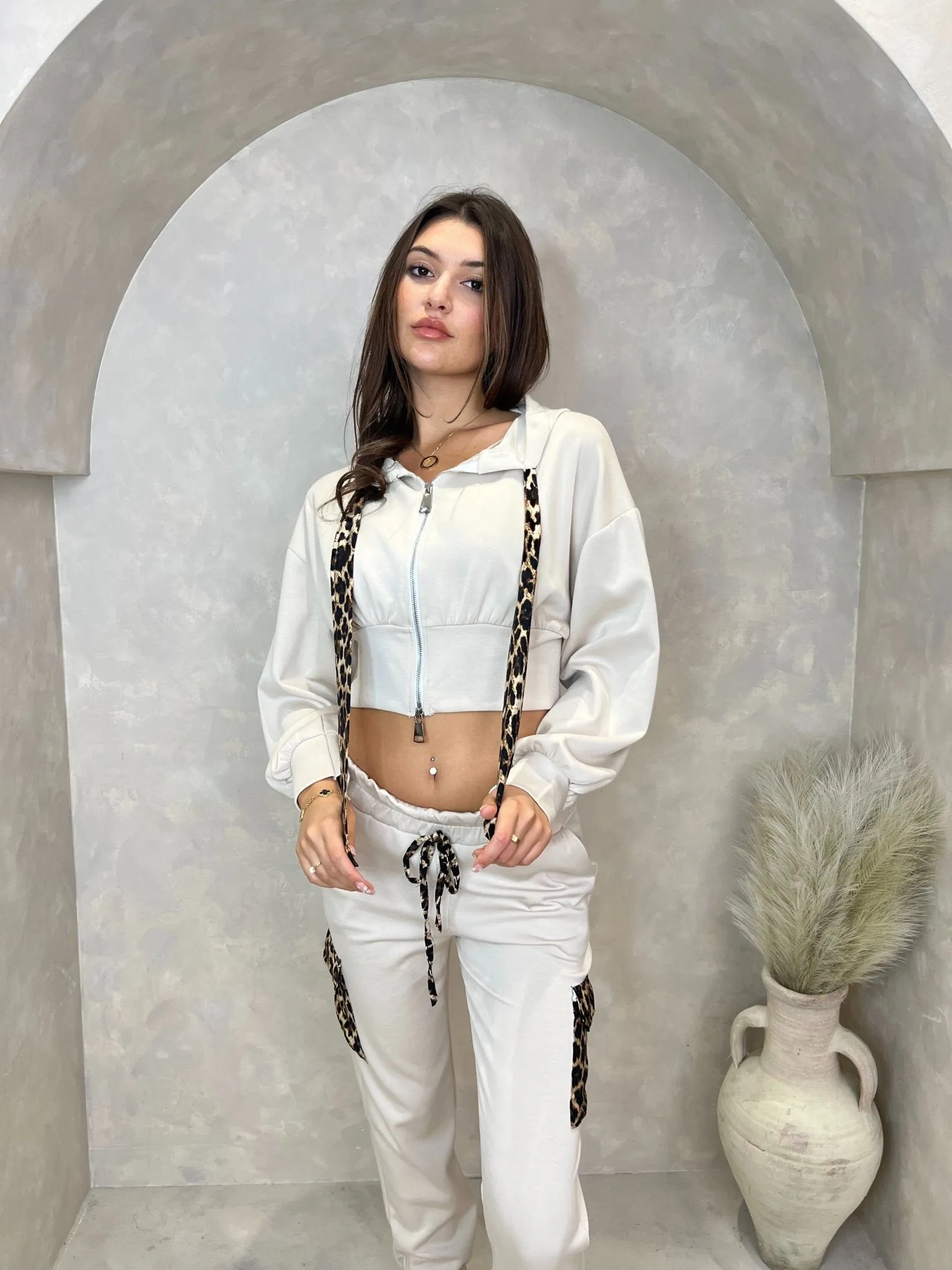 Beige Leopard Cropped Zipped Hoodie