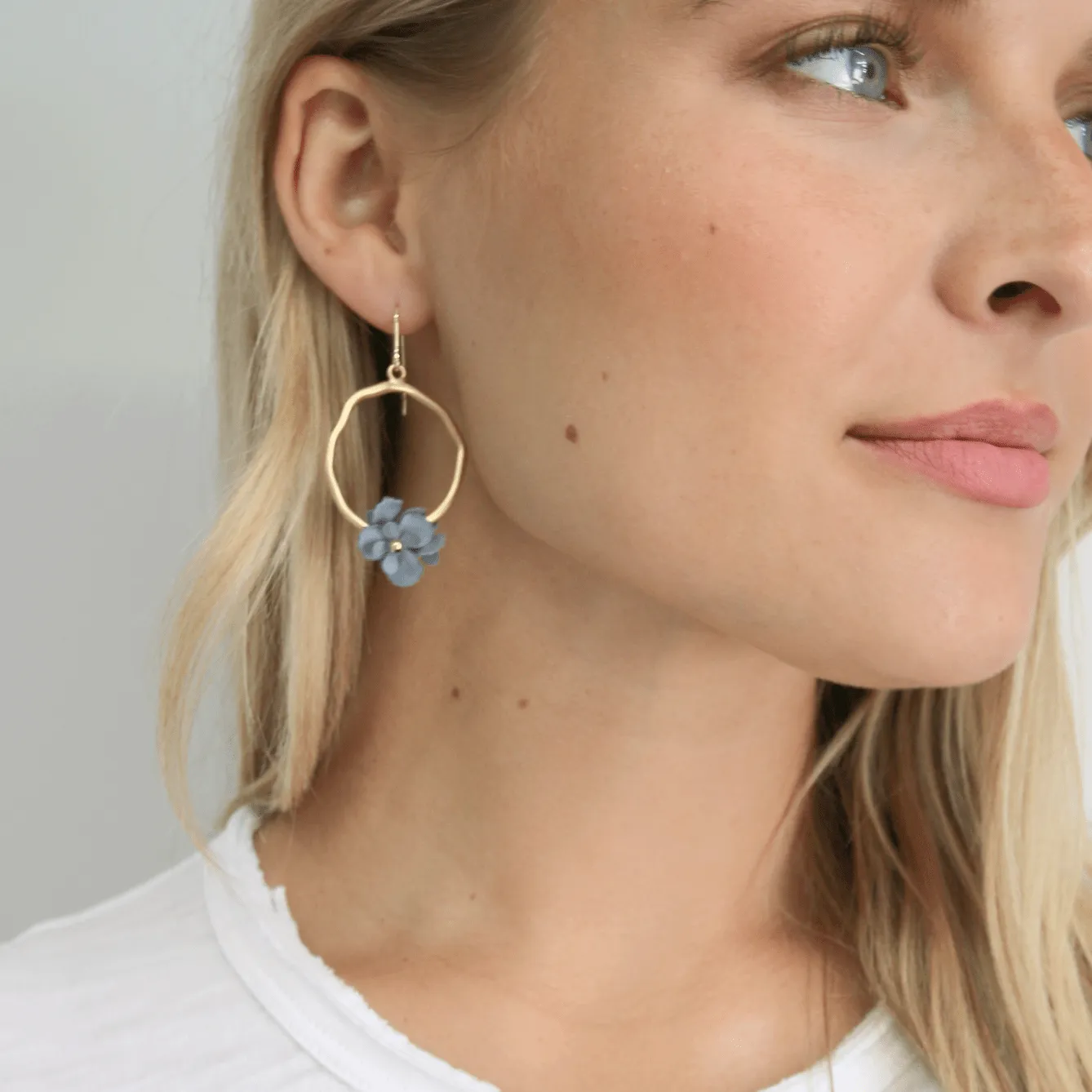 Bloom Gold Hoop Earring