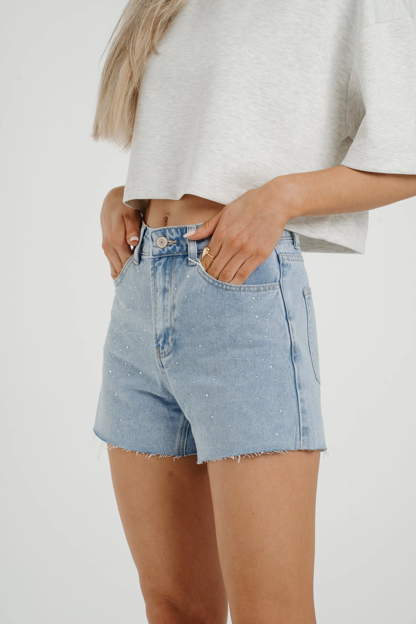 Cindy Diamante Shorts In Light Wash