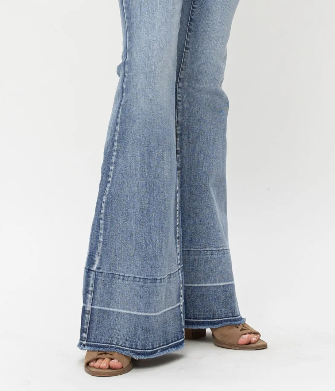 Judy Blue - High Rise Tummy Control Flare w/Release Hem