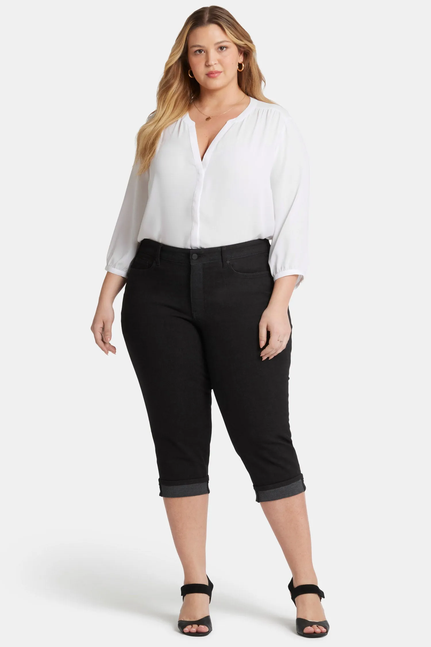 Marilyn Straight Crop Jeans In Plus Size - Black