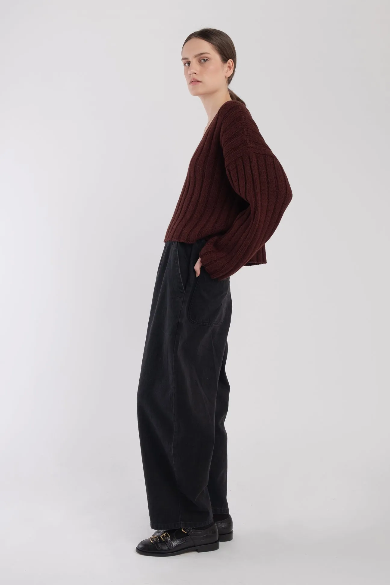 Plum Cropped Rib Pullover