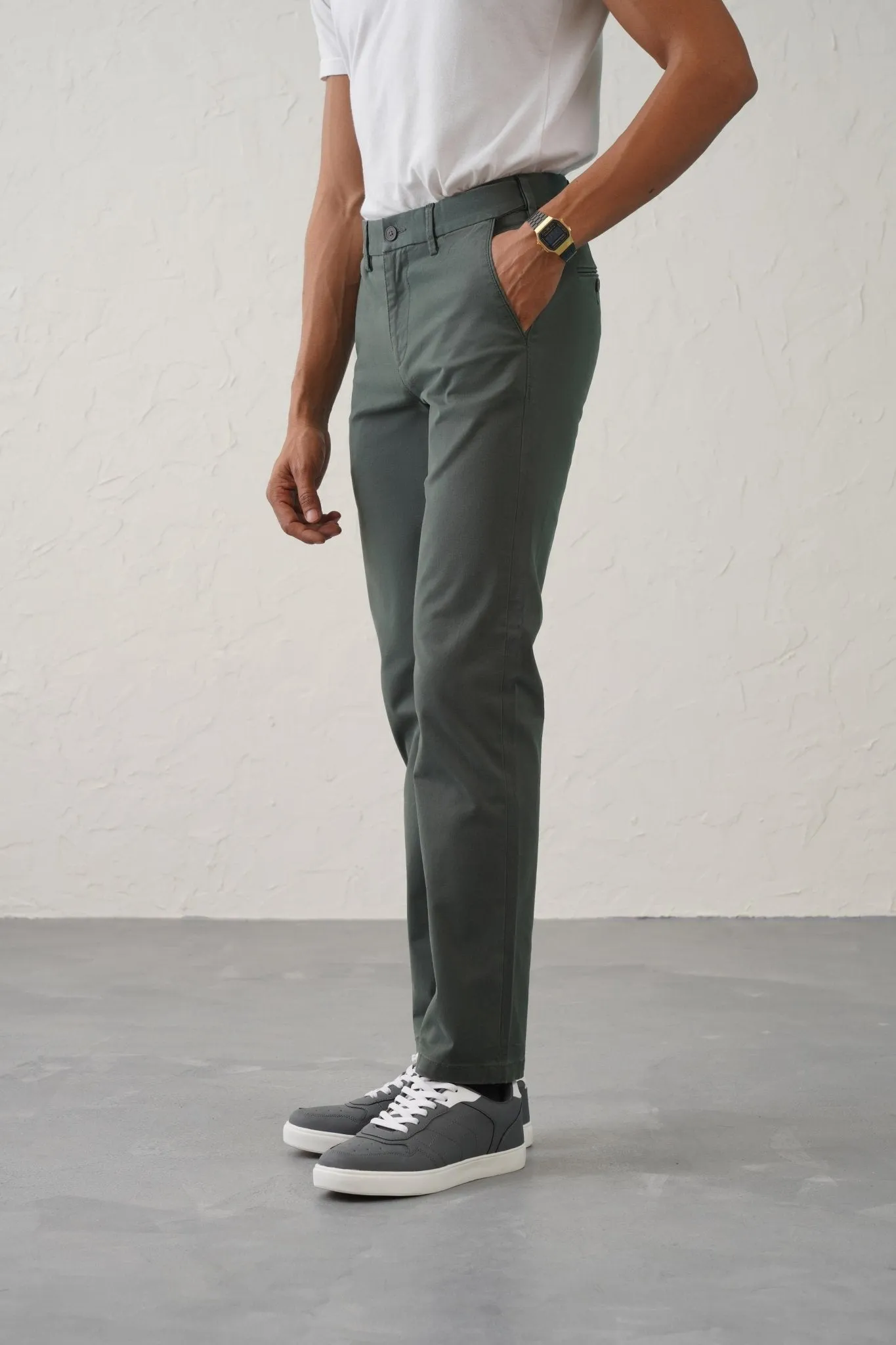 The Slim Fit Daylong Chino - Stained Olive